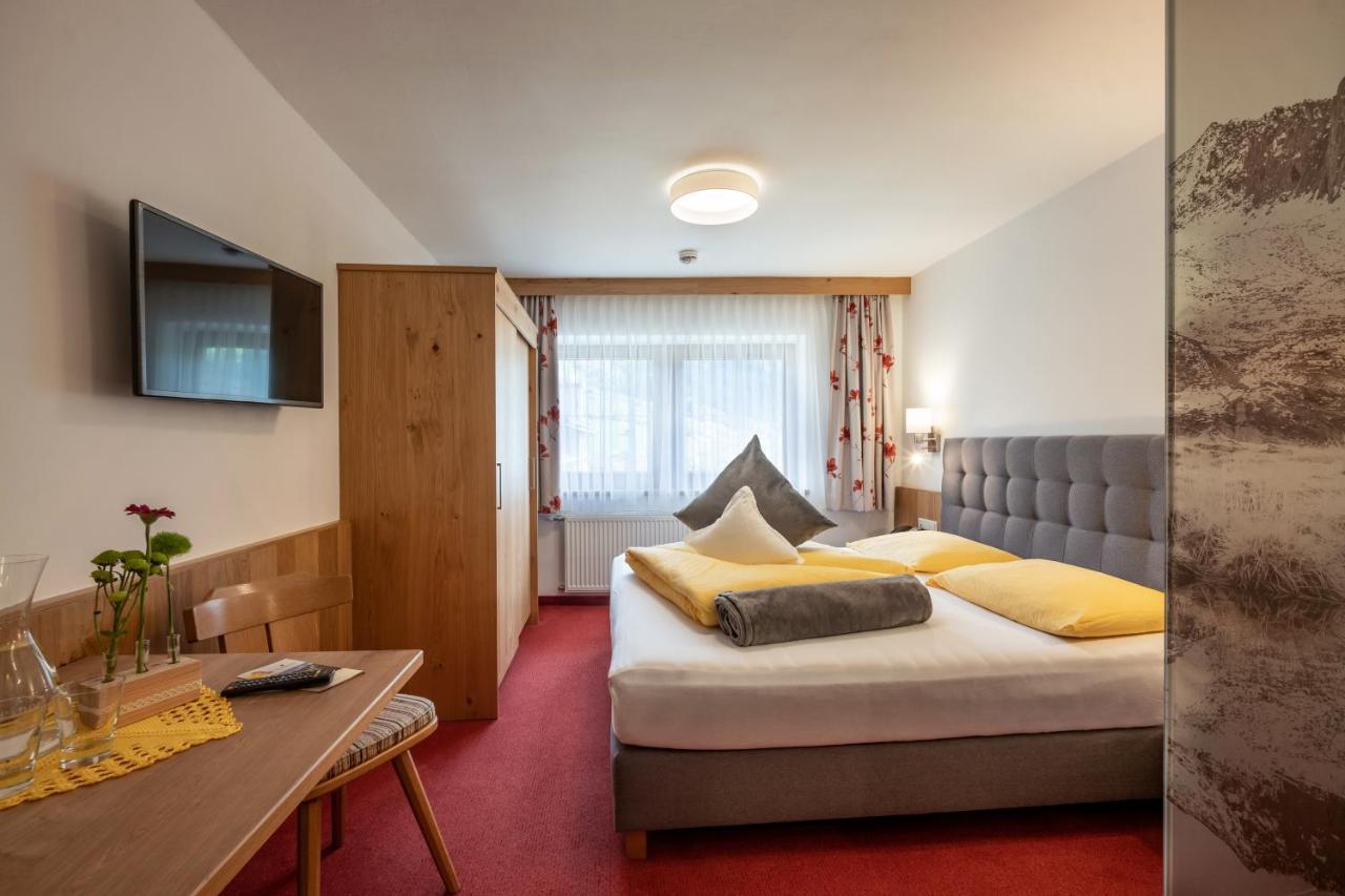 Hotel Garberwirt Hippach Exteriör bild