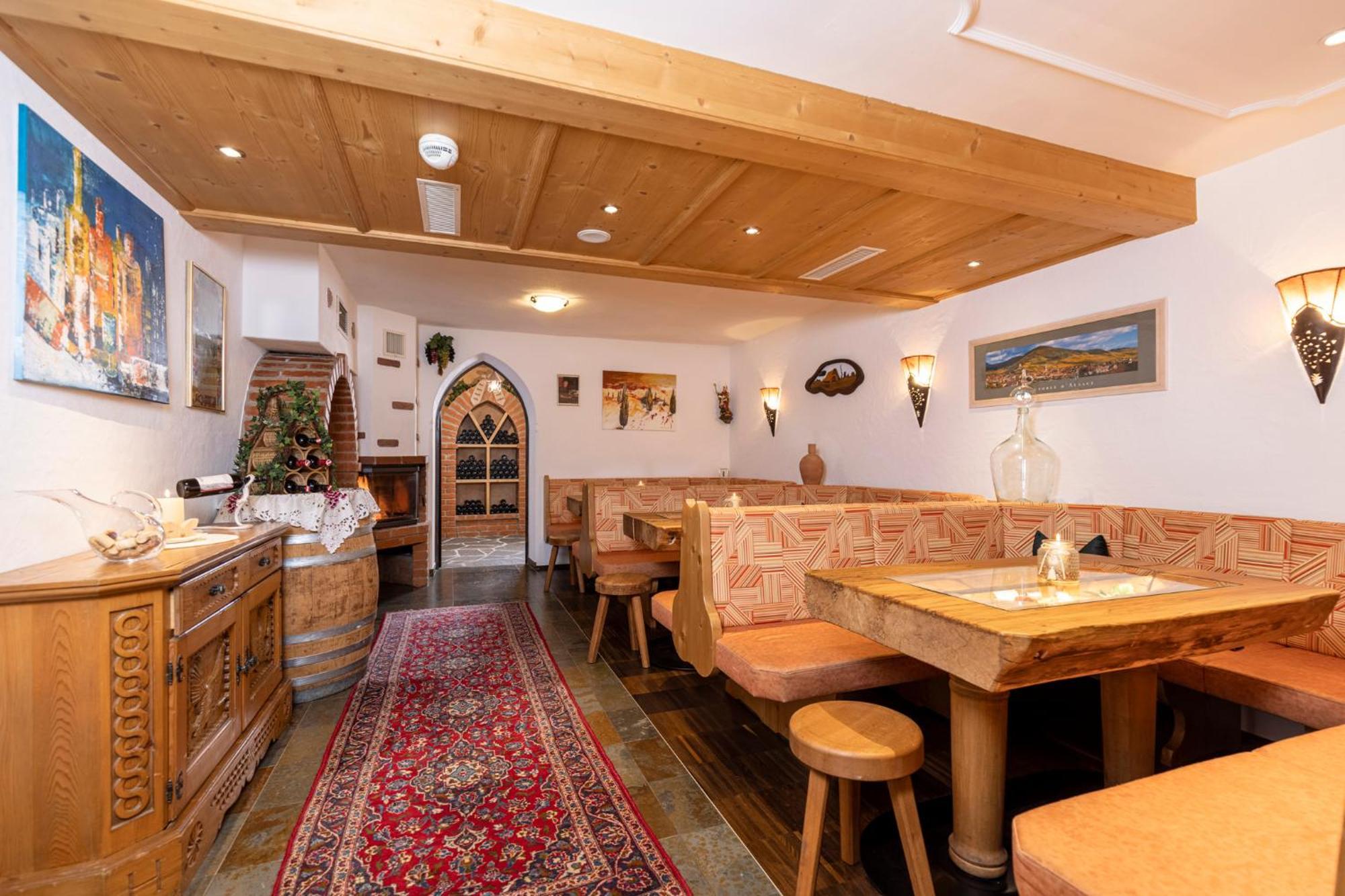 Hotel Garberwirt Hippach Exteriör bild