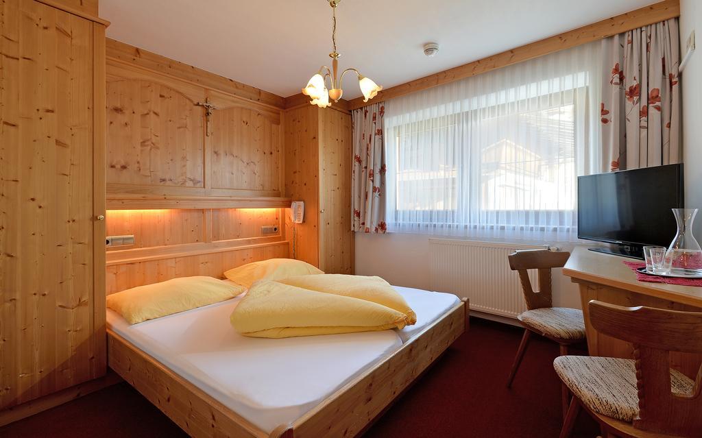 Hotel Garberwirt Hippach Exteriör bild